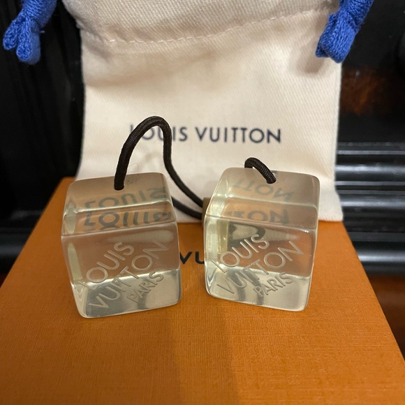 Louis Vuitton Accessories - Louis Vuitton clear cube hair Tie with box and dust bag